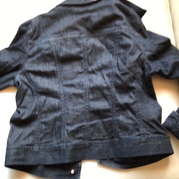 Talbots dark wash jean jacket - Picture 9 of 10